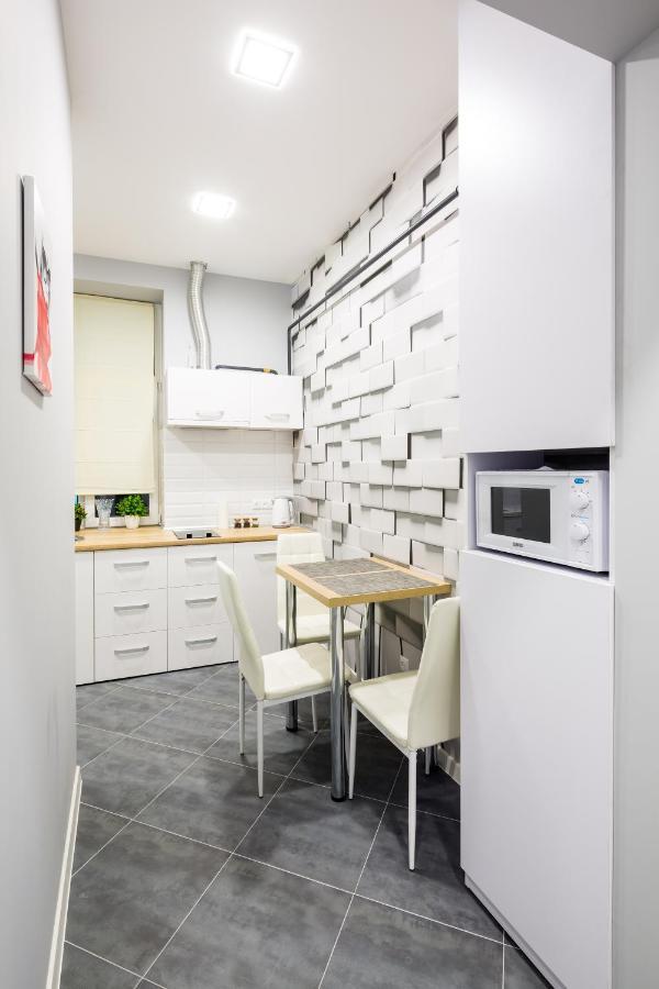 Leogrand Vip Apartments On Pidhirna 3 Lviv Extérieur photo