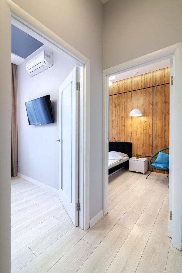 Leogrand Vip Apartments On Pidhirna 3 Lviv Extérieur photo